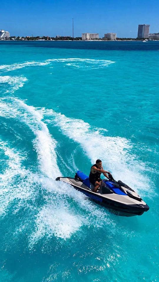 Renta de Jet Ski en Cancún